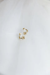 Dakota Pearl Earrings Gold