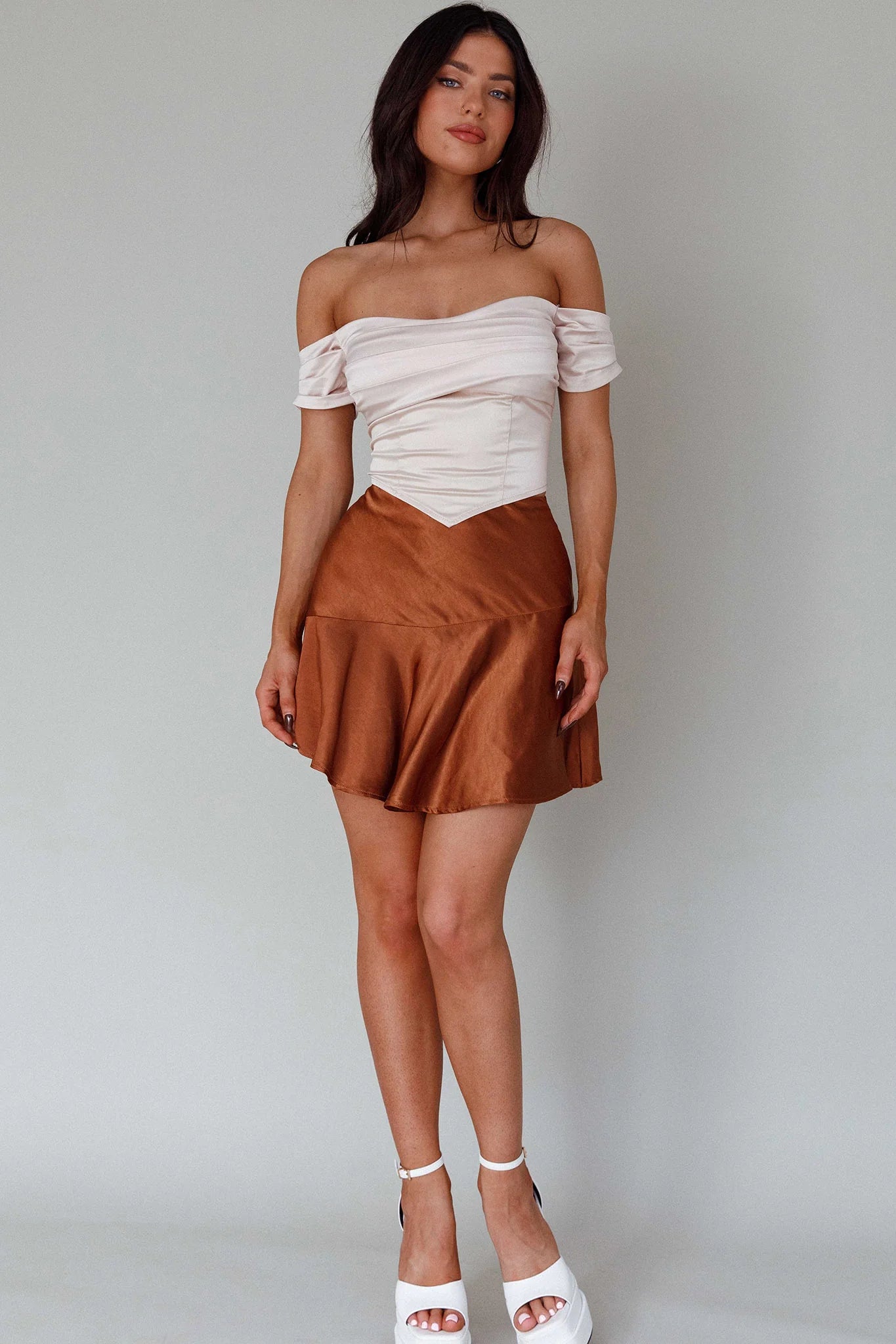 Gwyneth Flounce Mini Skirt Chocolate
